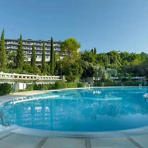 De 4* Cordova